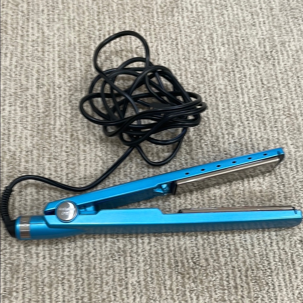BaByliss Blue Hair Straightener